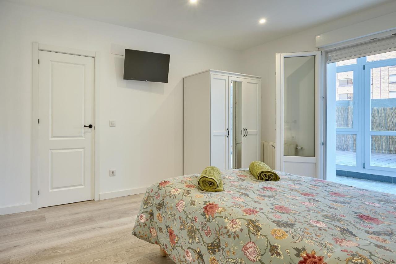 Casita Mela - Apt. P/8 Pax Con Terraza En Логроньо Экстерьер фото
